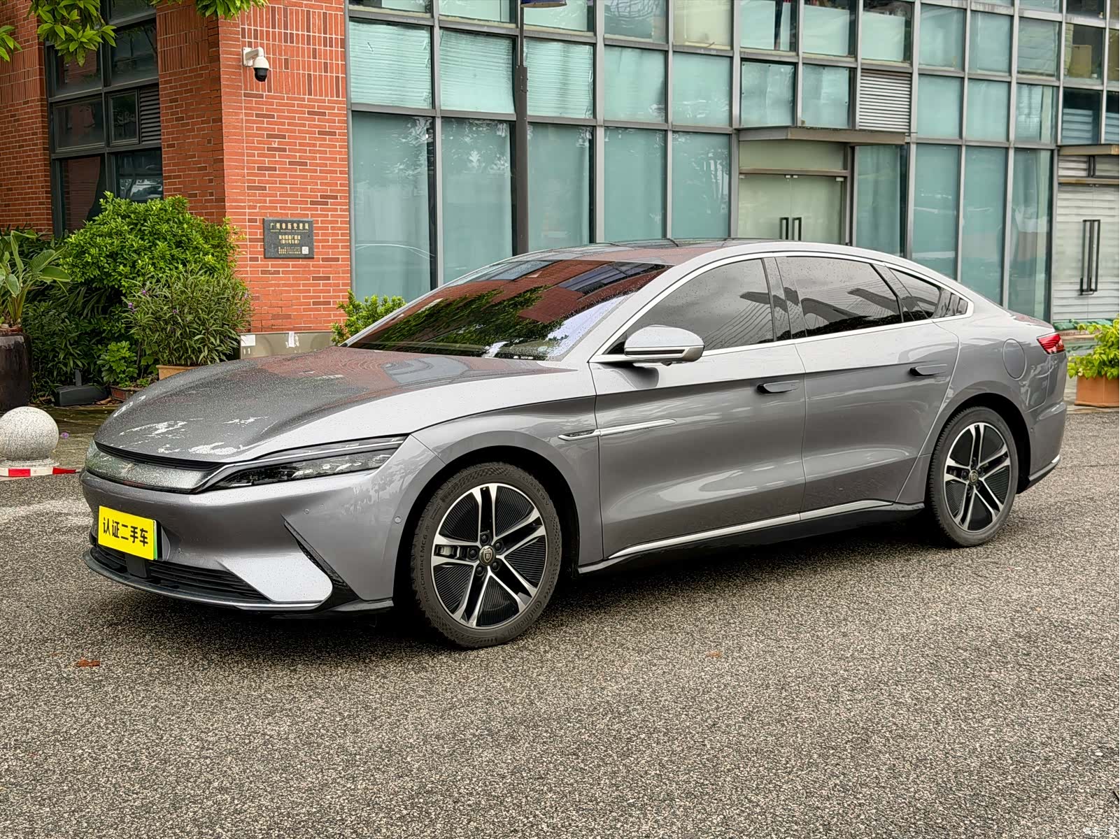 BYD Han, 2021 1