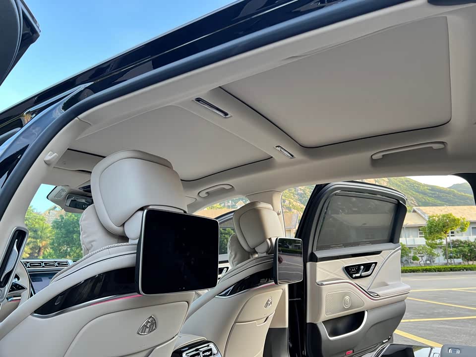 Mercedes-Benz Maybach S-class