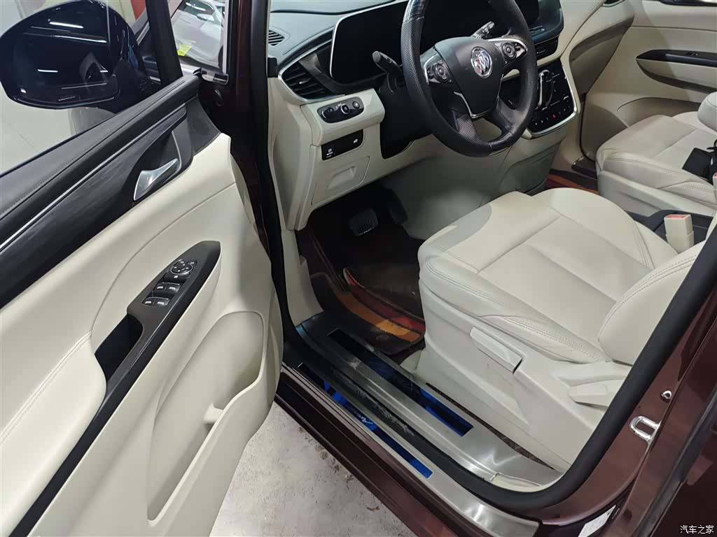 Buick GL8, 2022 12