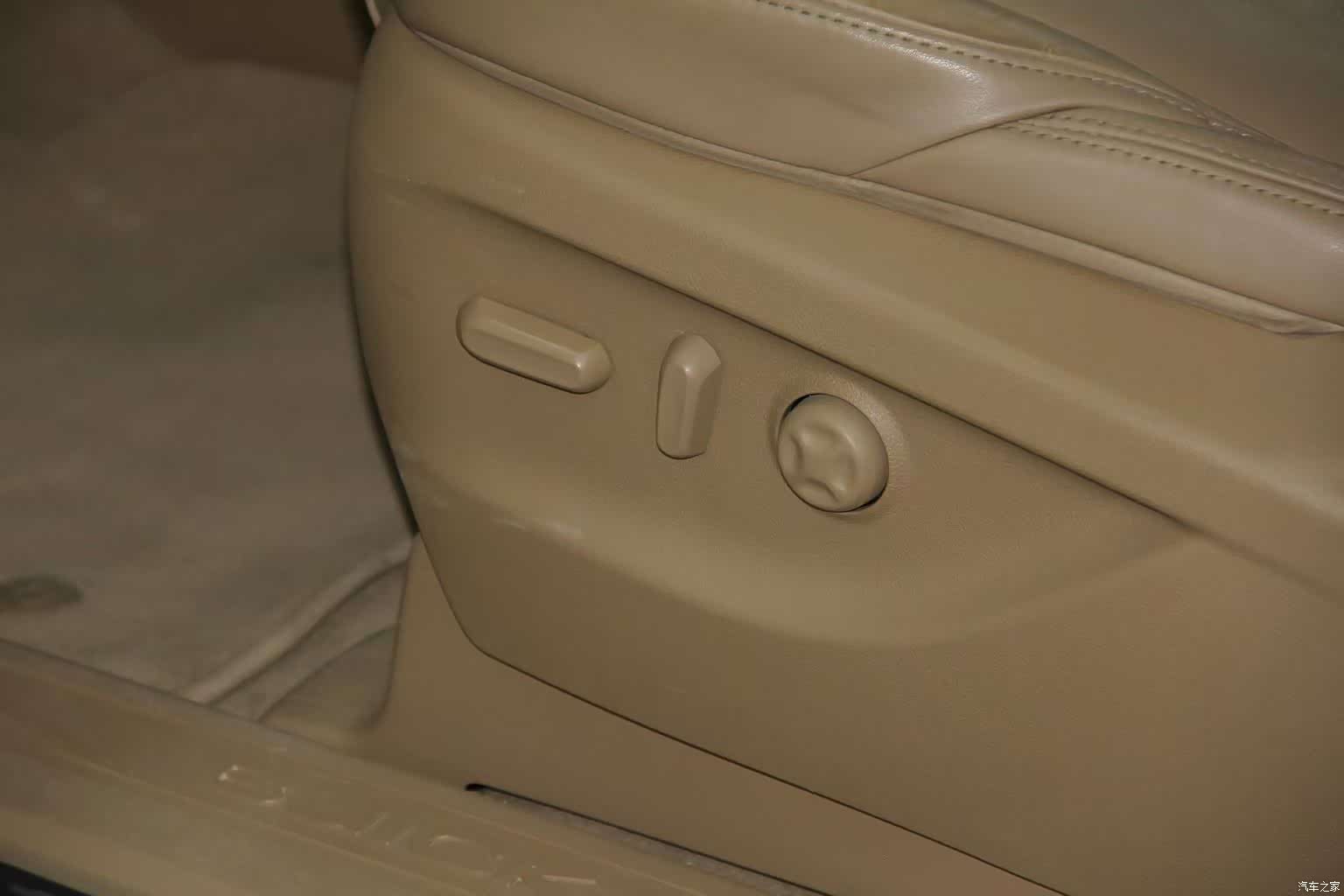 Buick GL8, 2018 20