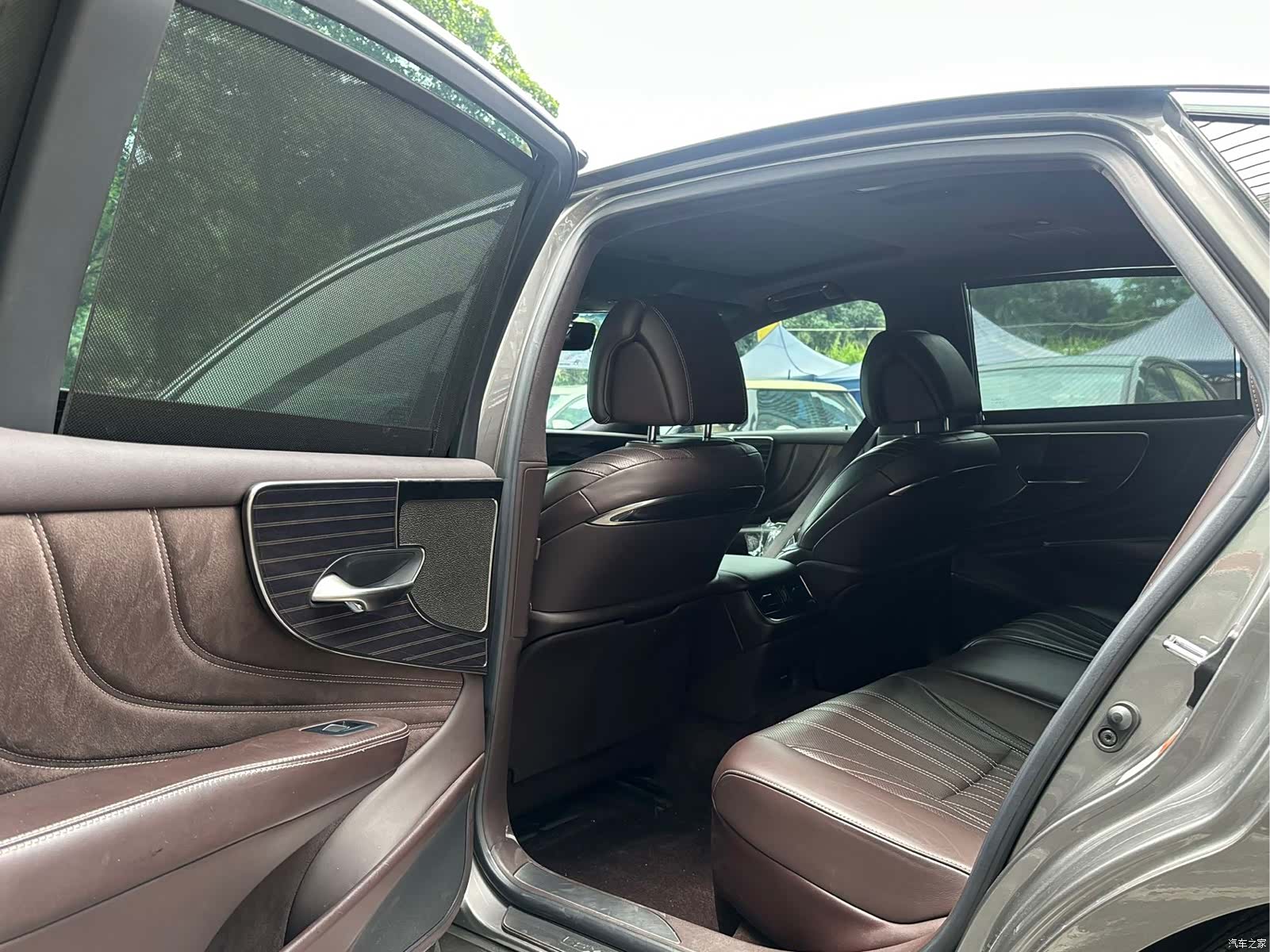 Lexus LS, 2019 6