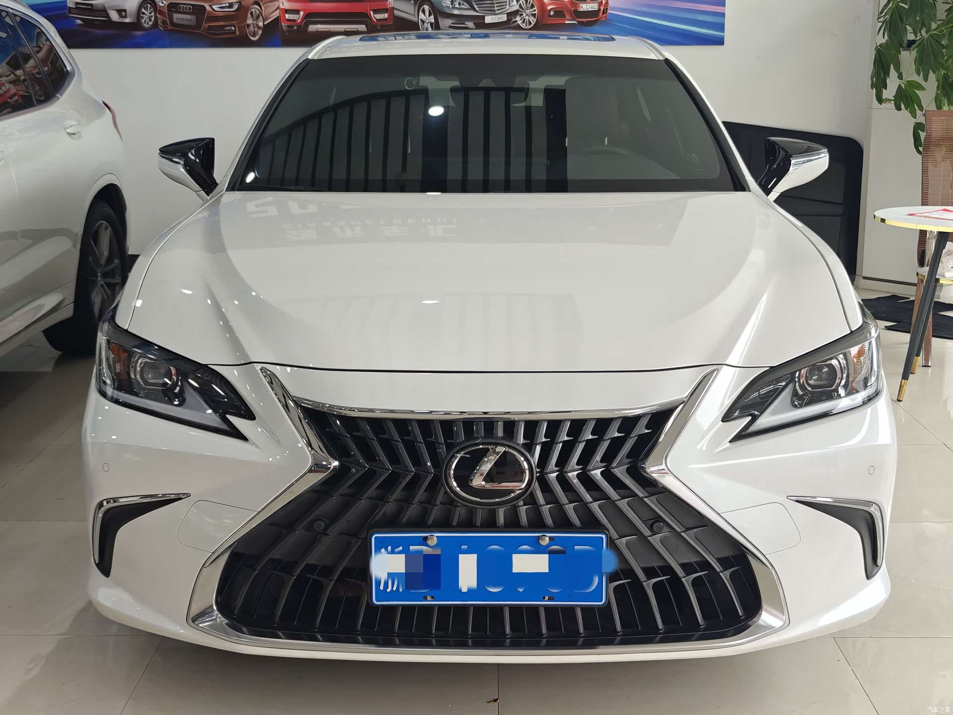 Lexus ES, 2024 2