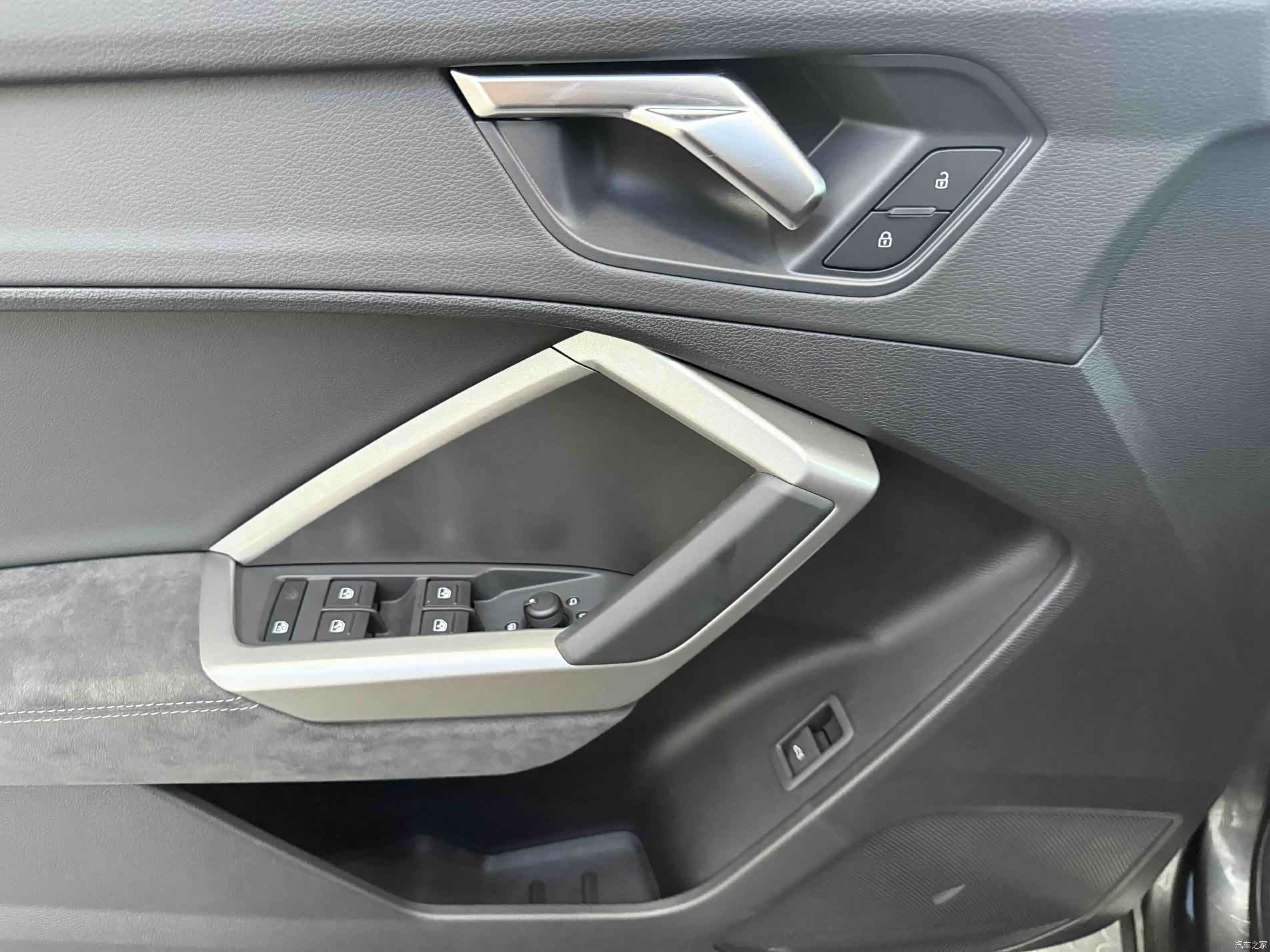 Audi Q3, 2022 9
