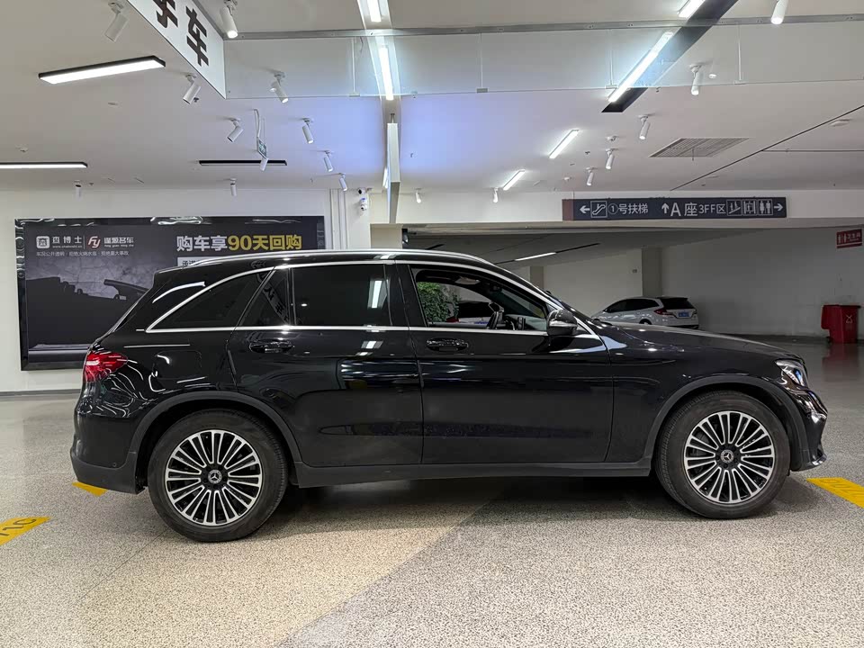 Mercedes-Benz GLC Mercedes-Benz GLC