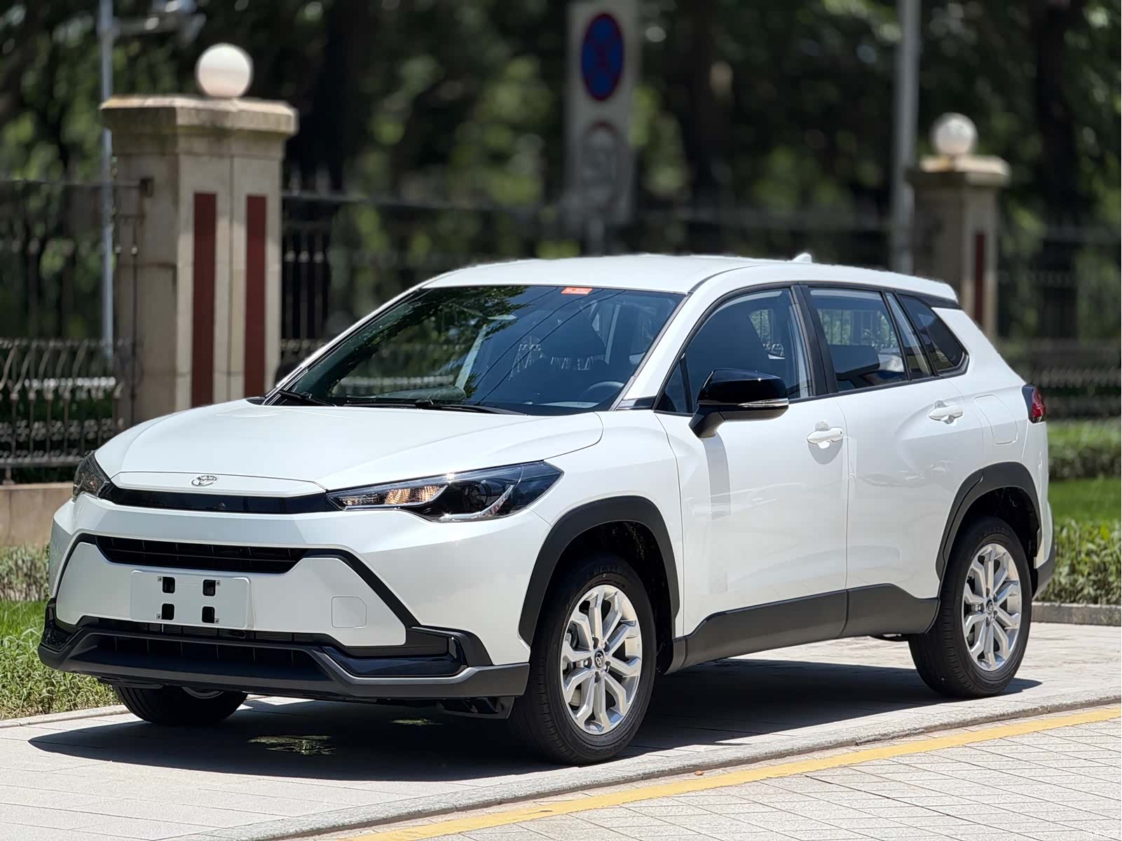 Toyota Frontlander, 2026 1