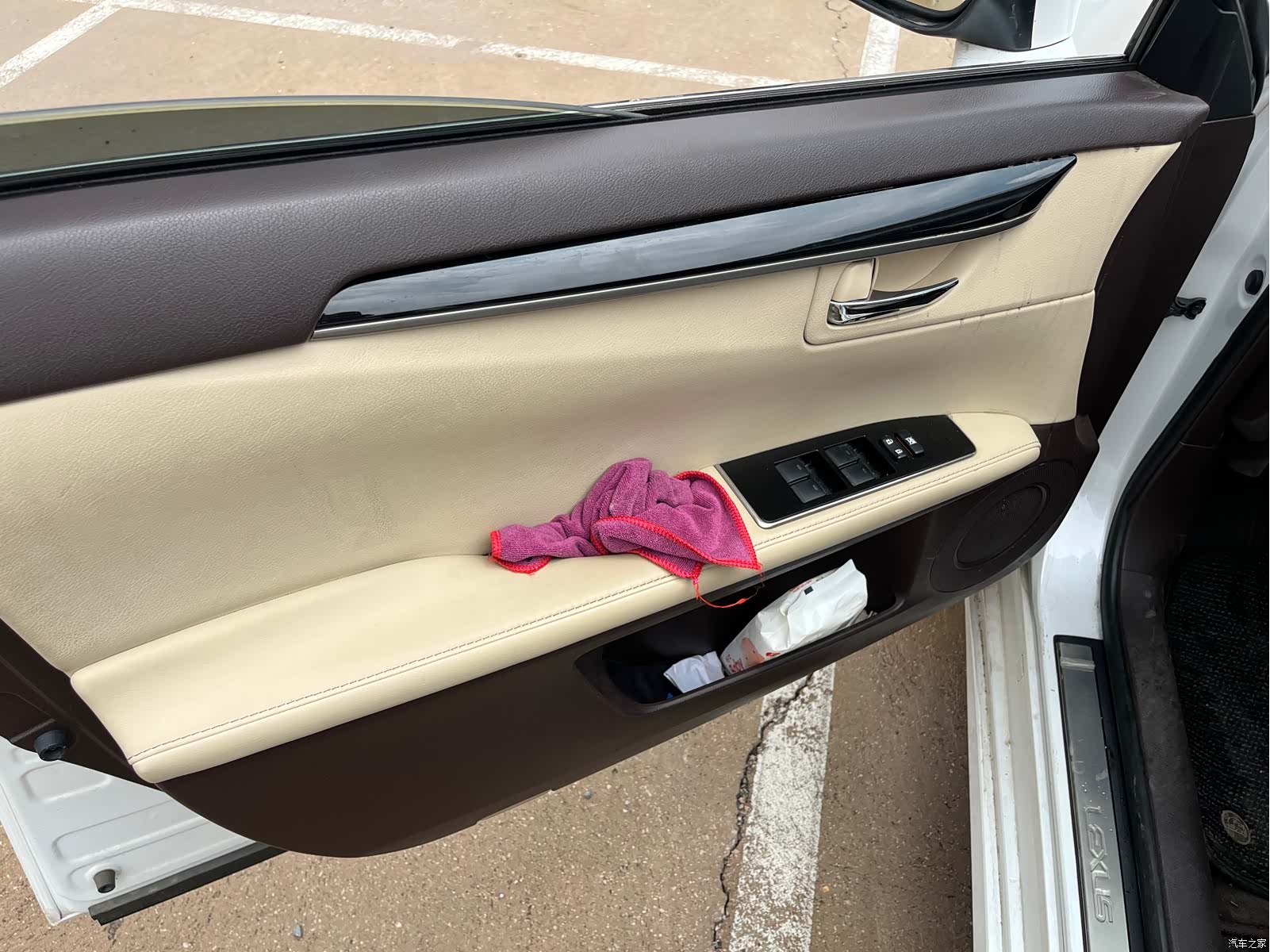 Lexus ES, 2016 15