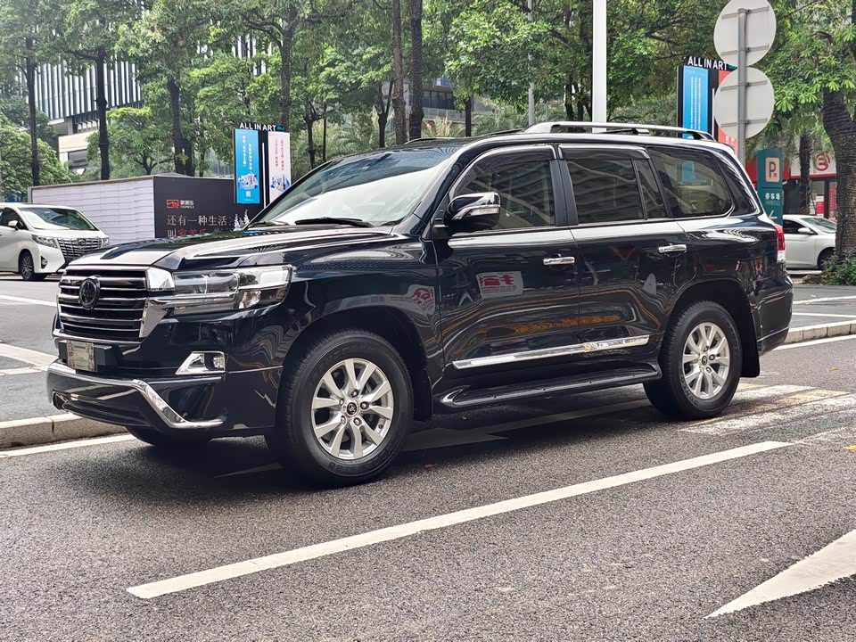 Toyota Land Cruiser Toyota Land Cruiser