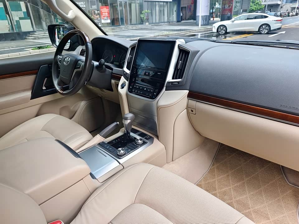 Toyota Land Cruiser Toyota Land Cruiser