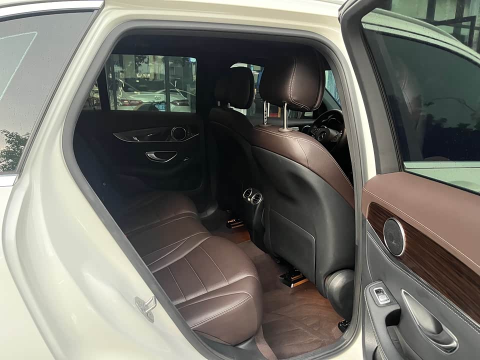 Mercedes-Benz GLC Mercedes-Benz GLC