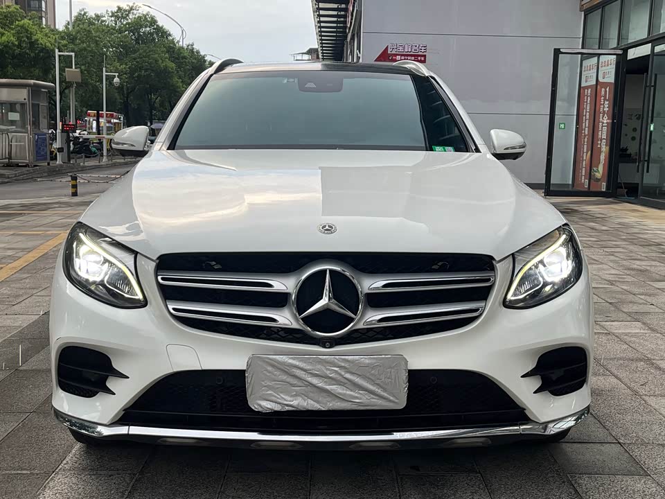 Mercedes-Benz GLC Mercedes-Benz GLC