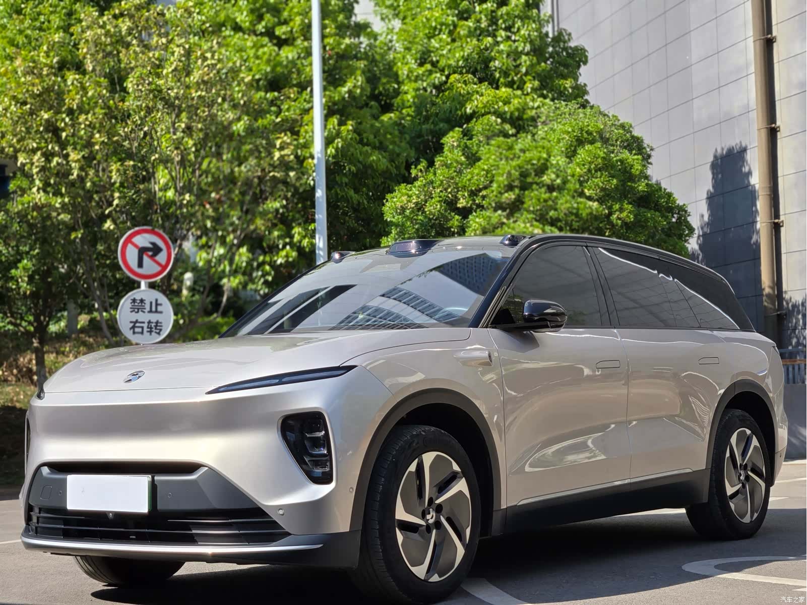 NIO ES8, 2024 1