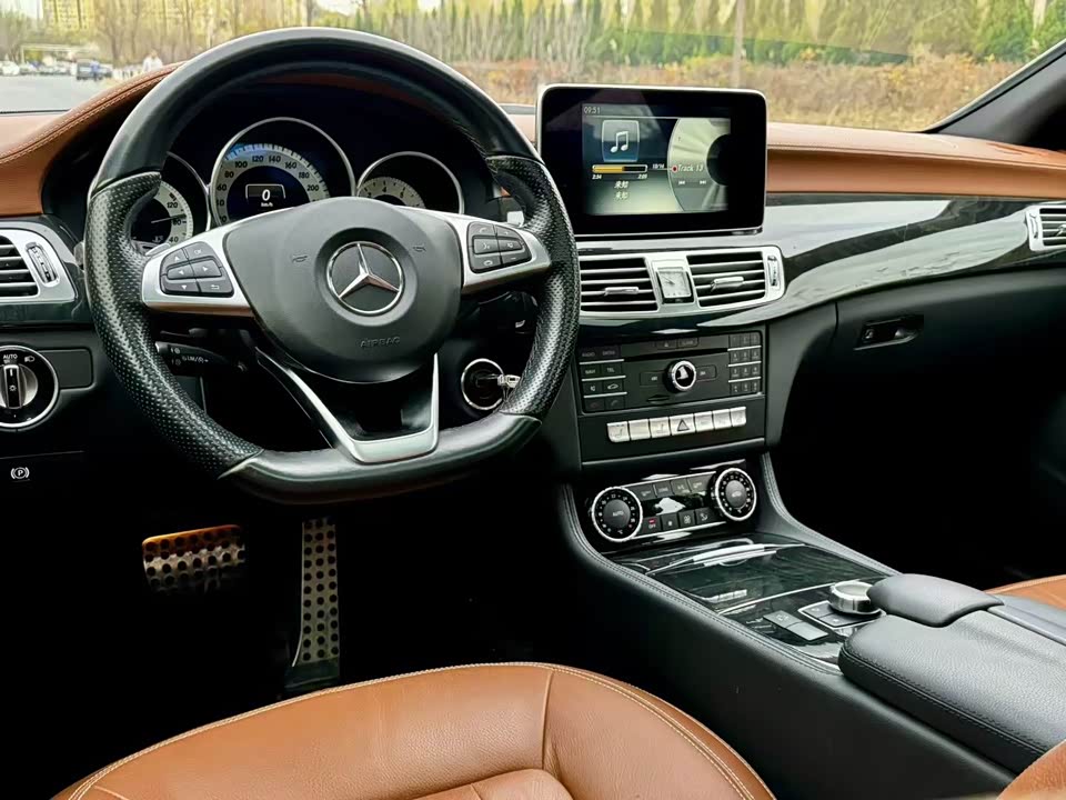 Mercedes-Benz CLS