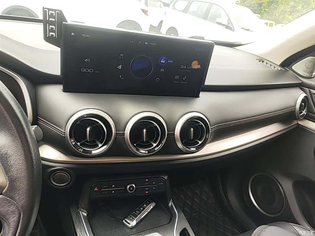 WEY VV6, 2019 13