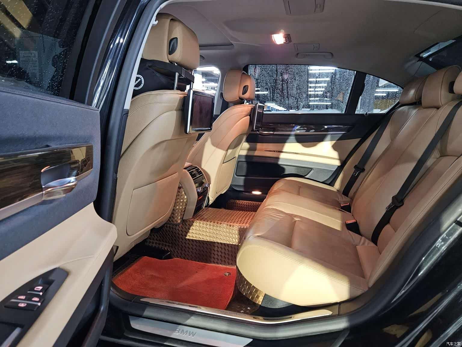 BMW 7 Series, 2013 6