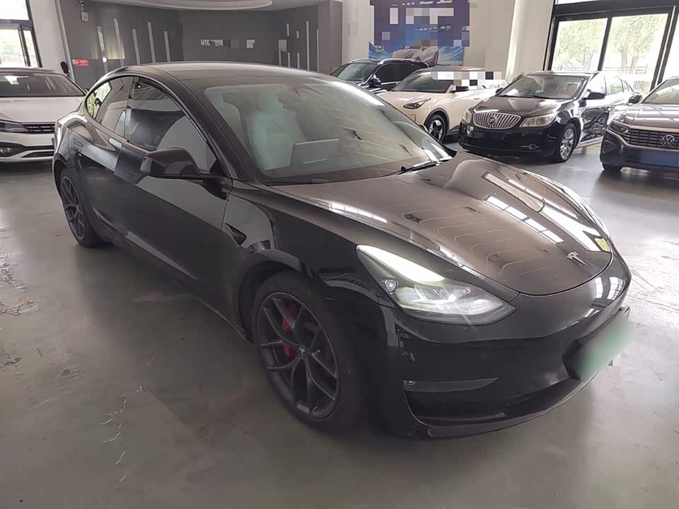 Tesla Model 3 Tesla Model 3