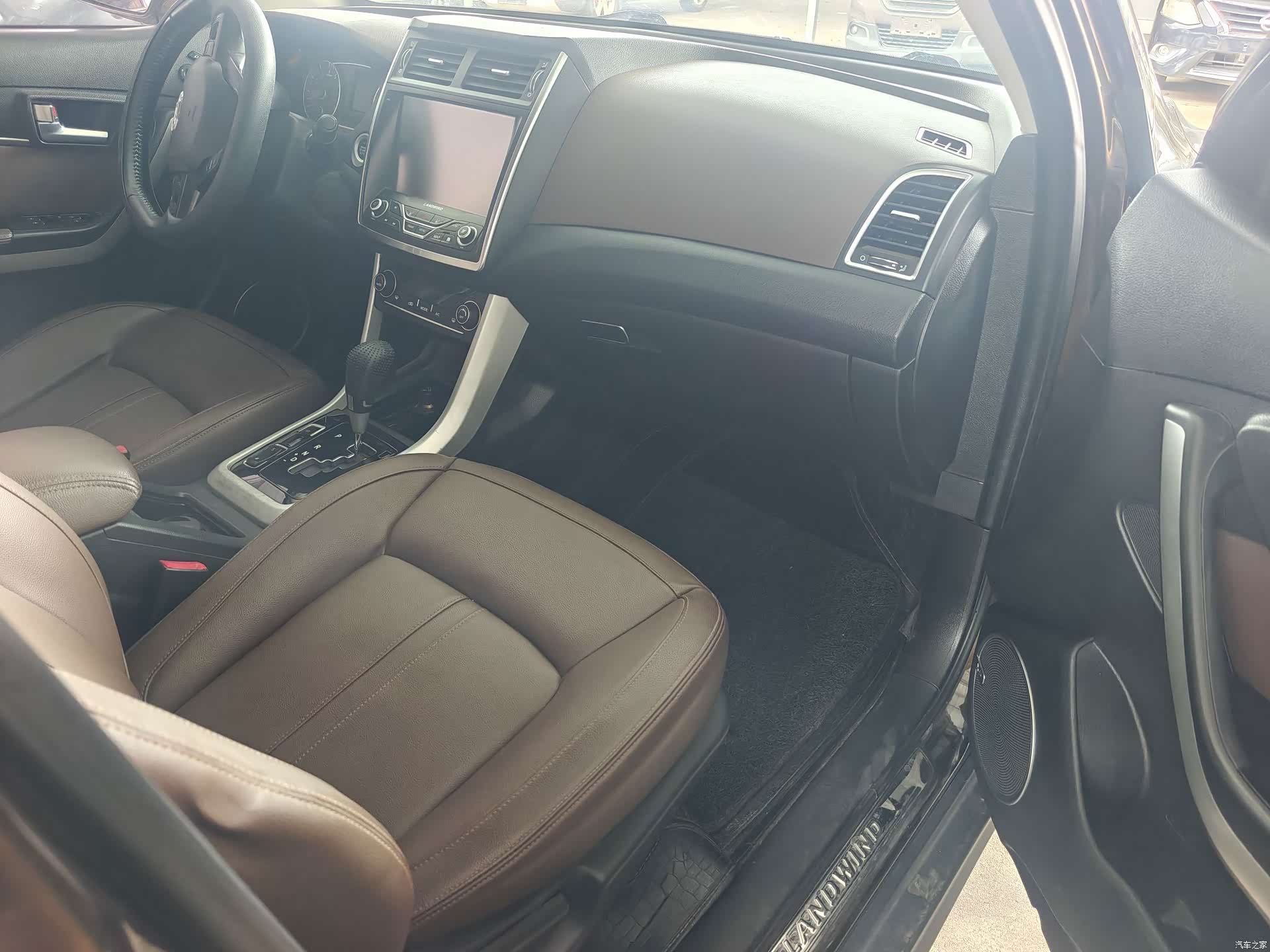 Landwind X5, 2017 9