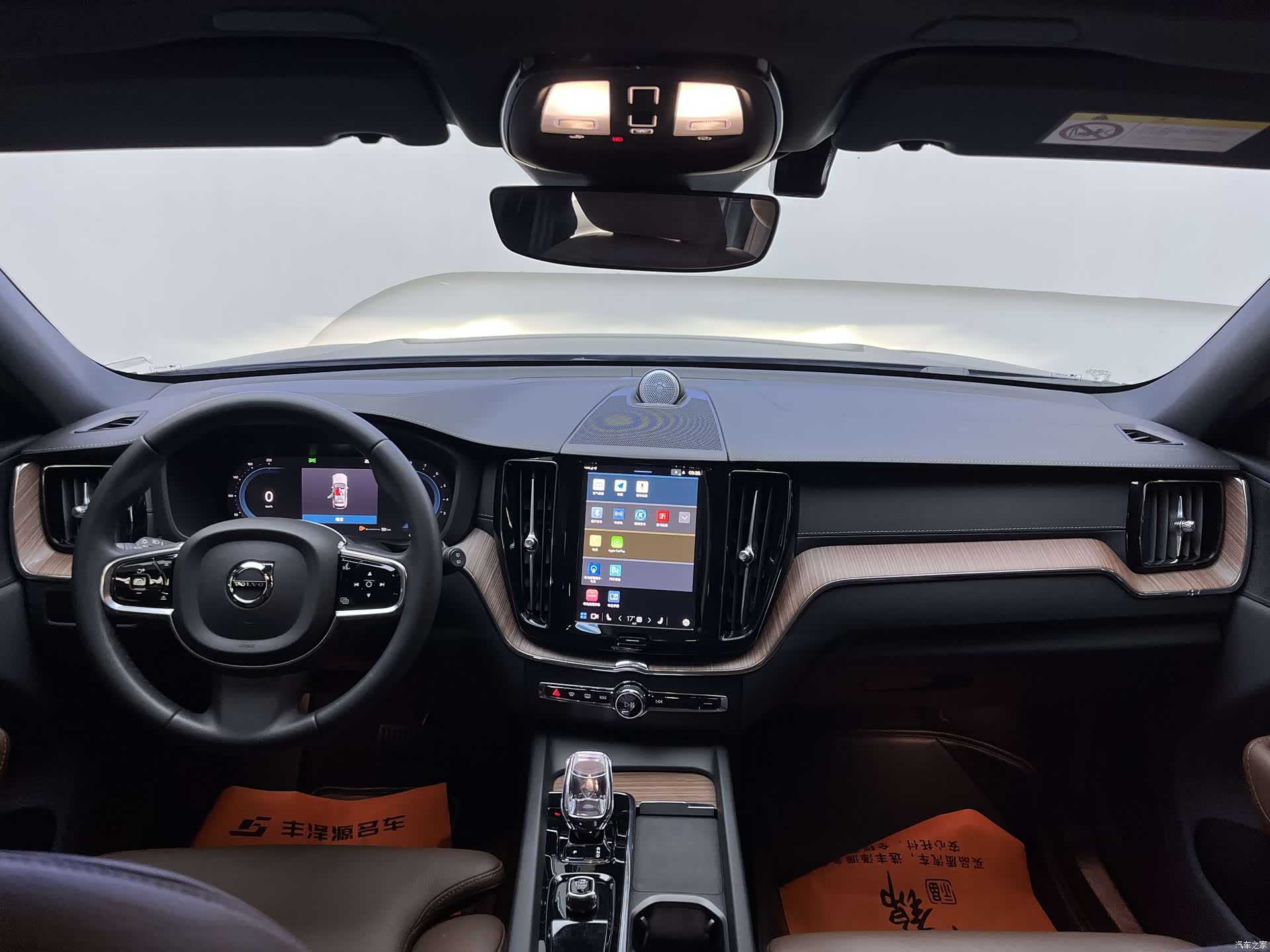 Volvo XC60, 2024 9