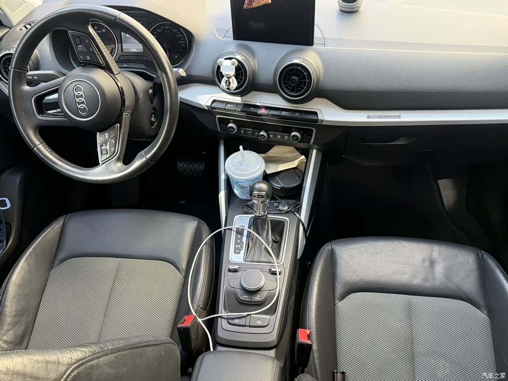 Audi Q2L, 2019 6