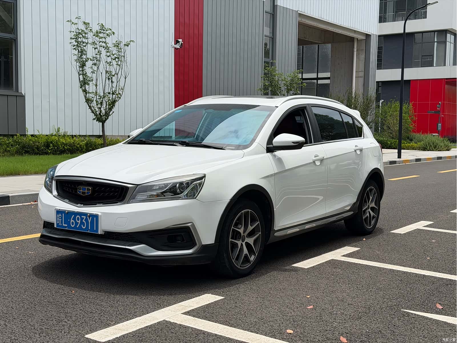 Geely S1, 2019 1