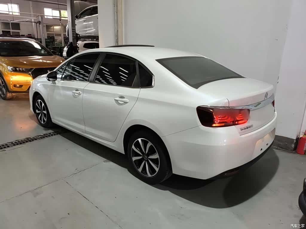 Citroen C4, 2019 все фото