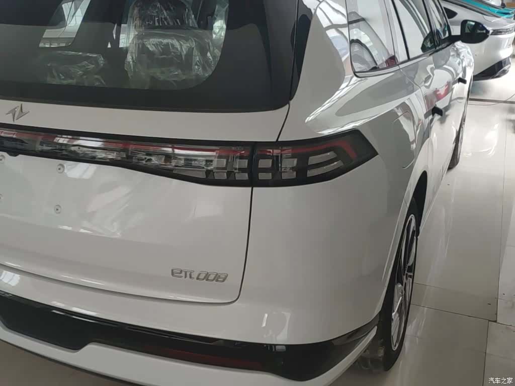 DongFeng eπ008, 2026 8