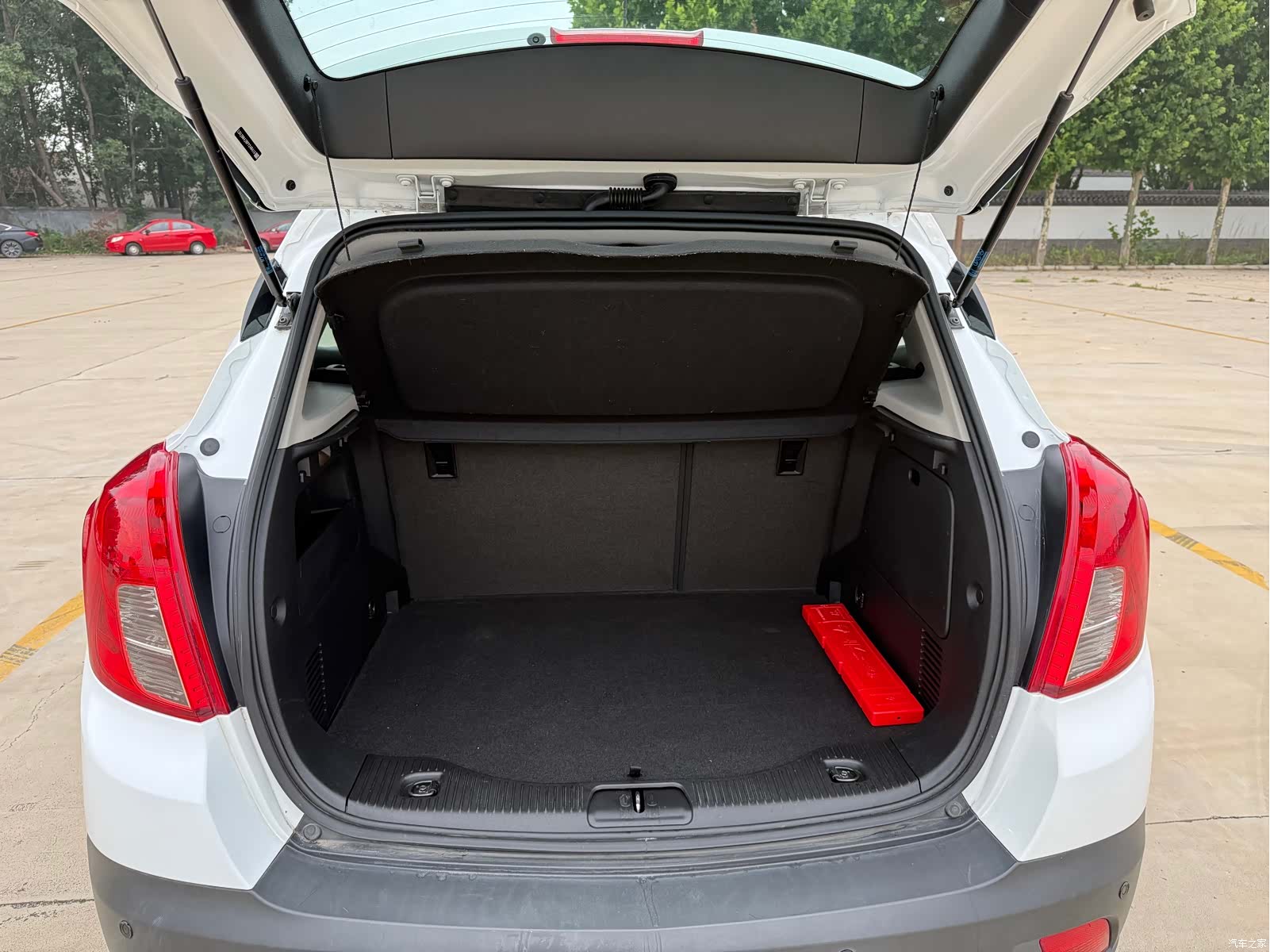 Buick Encore, 2015 13