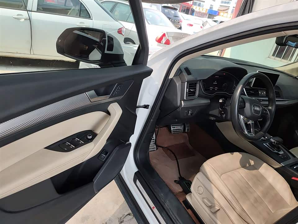 Audi Q5L Audi Q5L