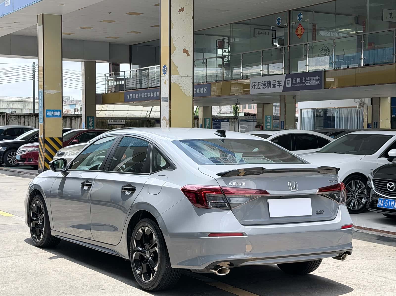 Honda Civic, 2025 12