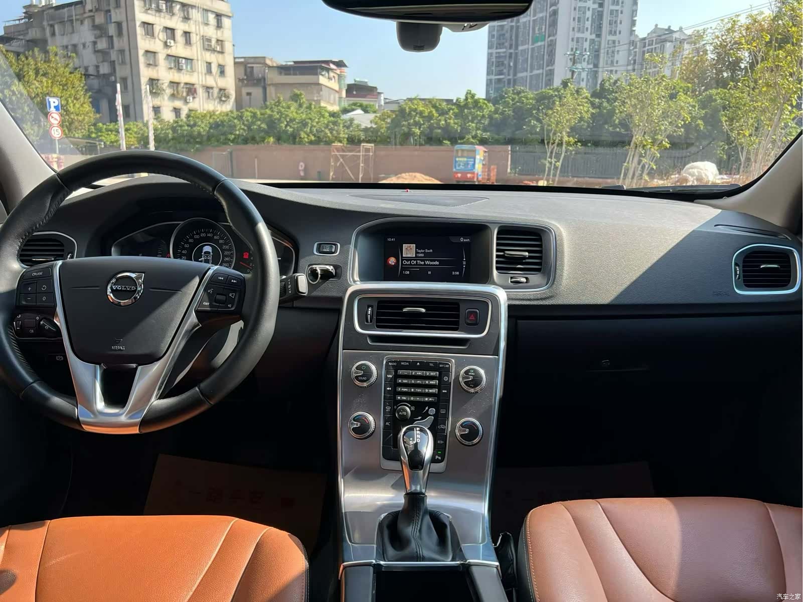 Volvo S60, 2018 все фото