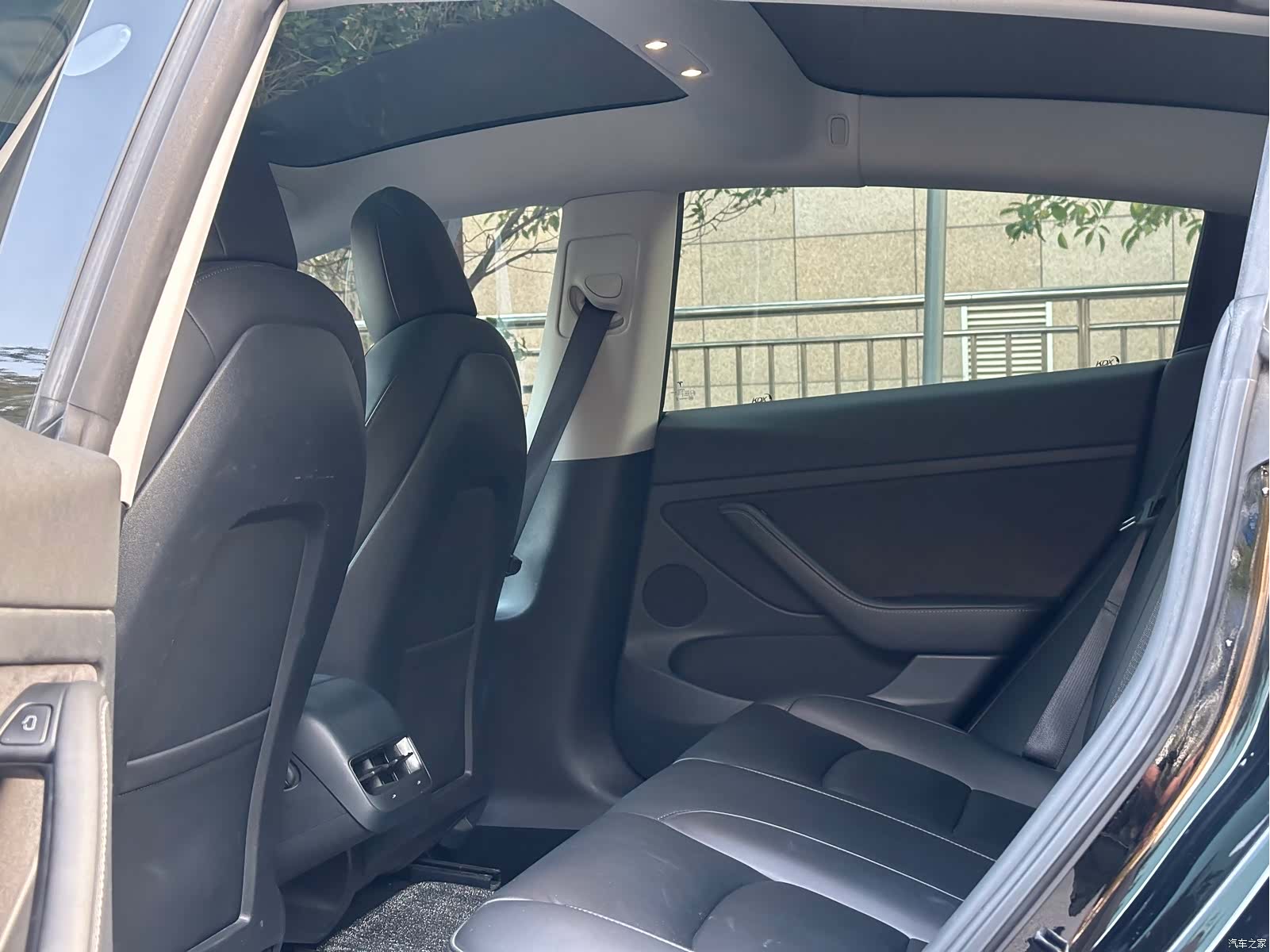 Tesla Model 3, 2021 8