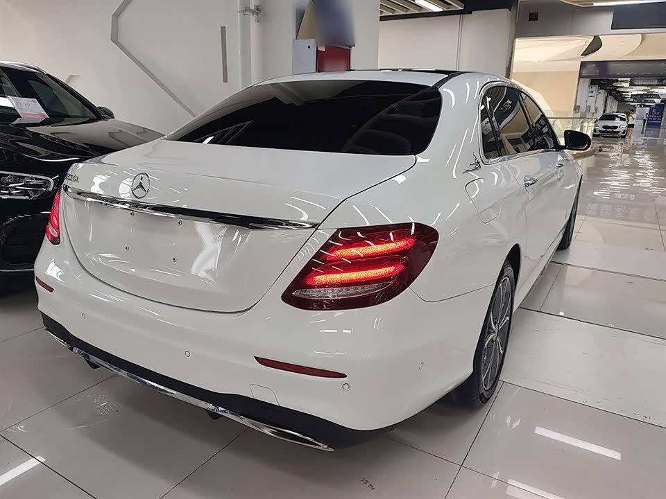 Mercedes-Benz E-class Mercedes-Benz E-class