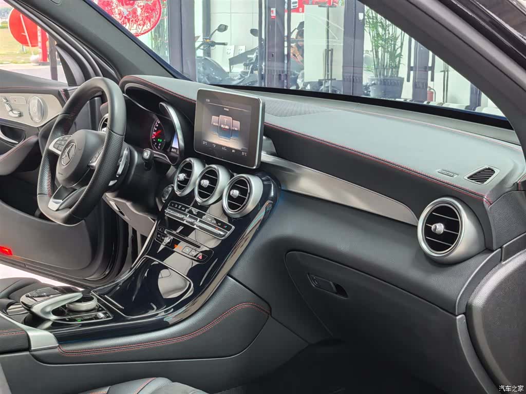 Mercedes-Benz GLC, 2018 8