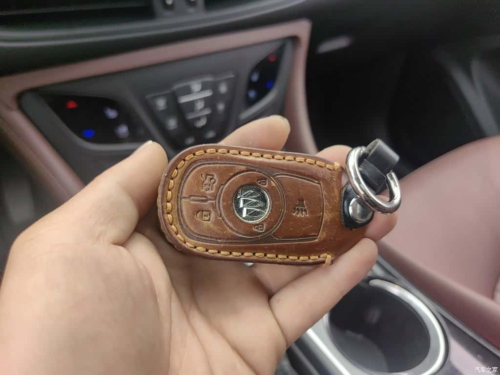 Buick Envision Plus, 2021 14