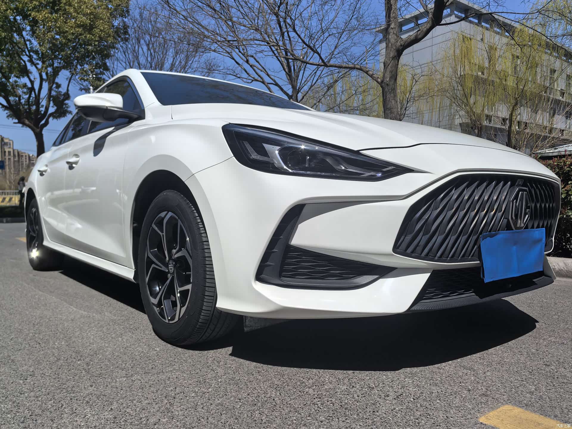 MG MG5, 2023 3