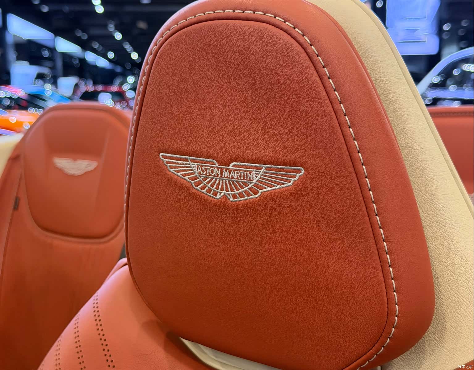 Aston Martin DB11, 2020 21
