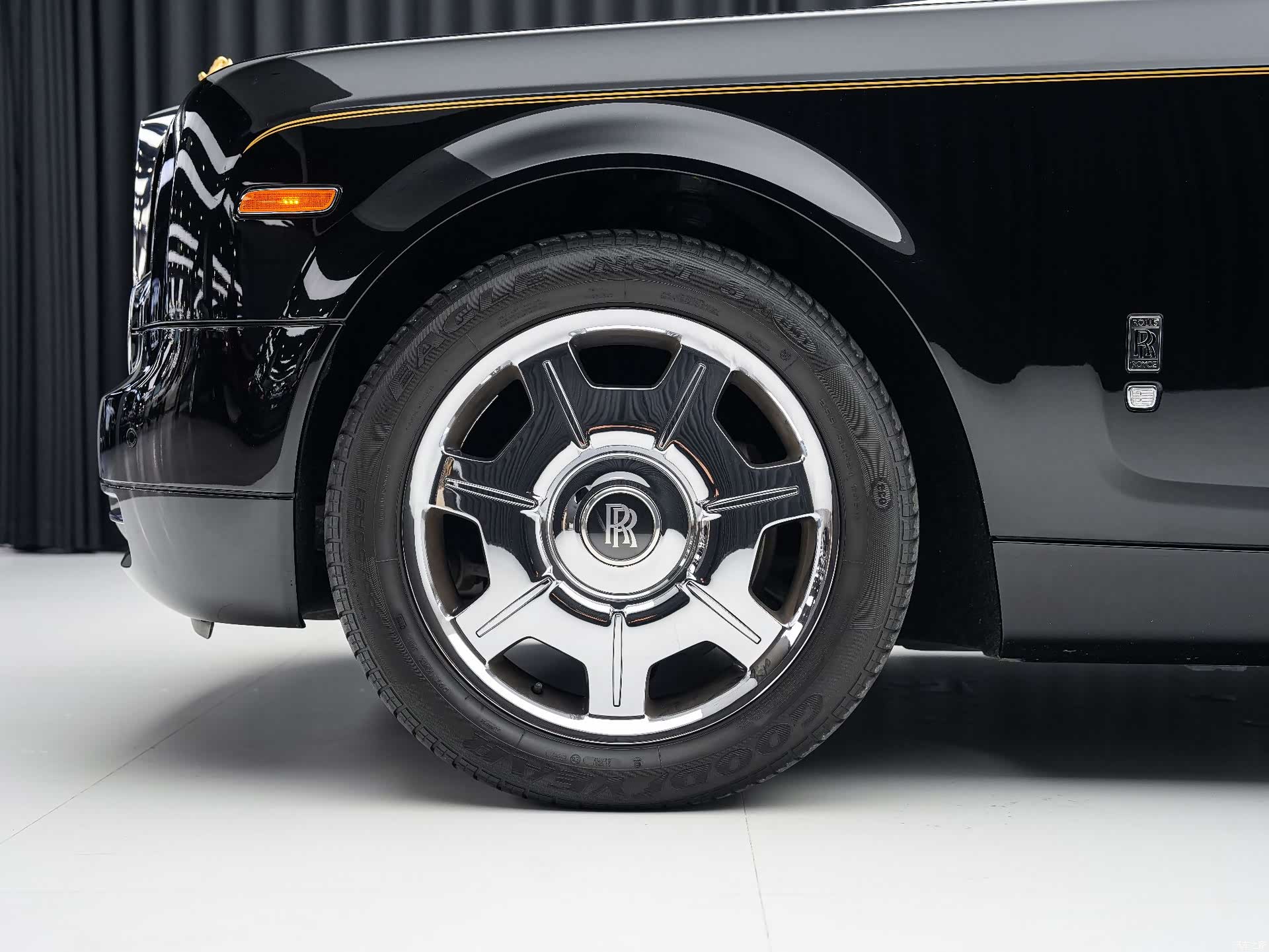 Rolls-Royce Phantom, 2011 7