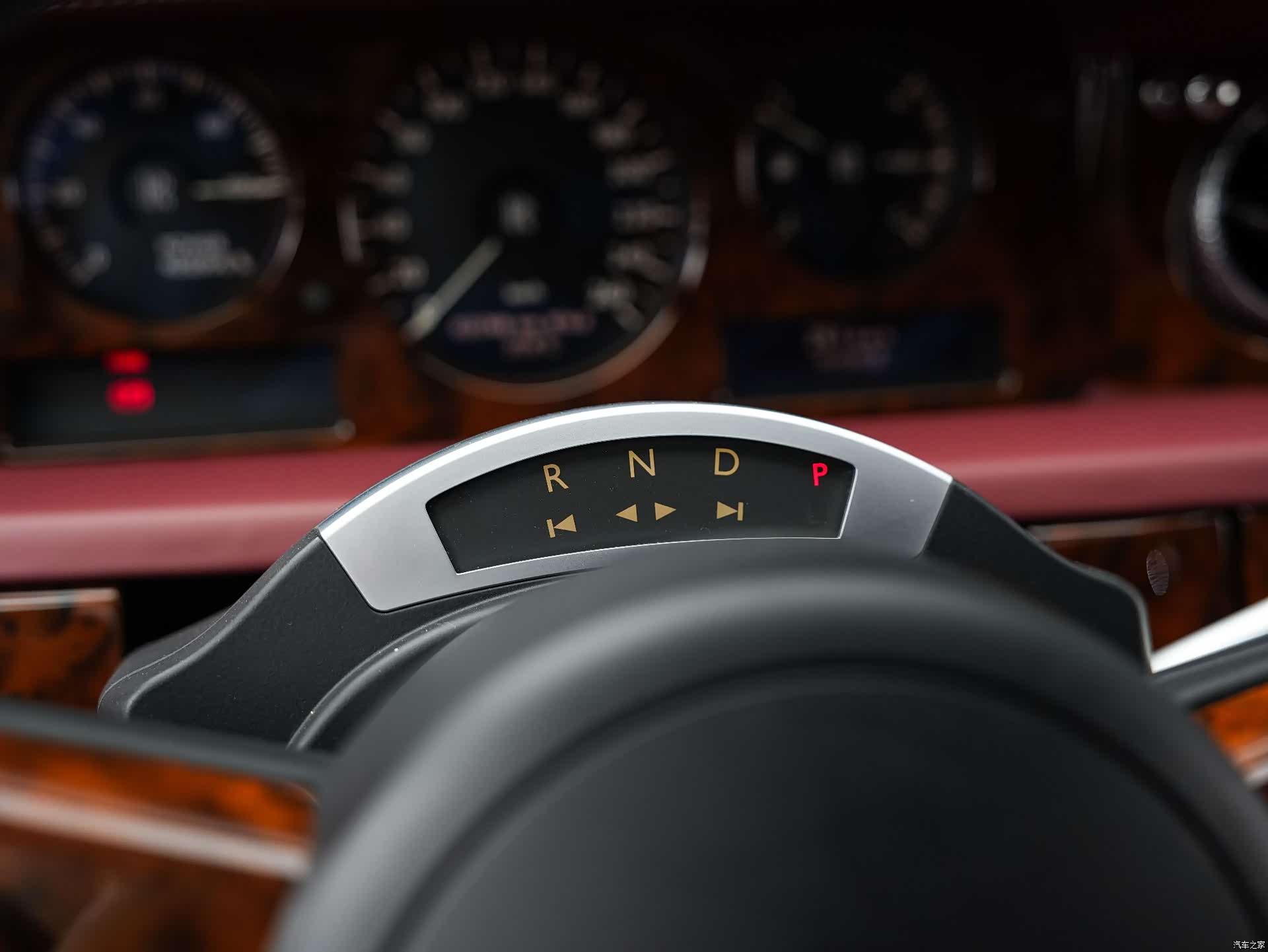 Rolls-Royce Phantom, 2011 23