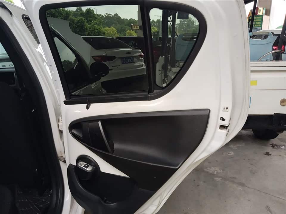 BYD e1 BYD e1