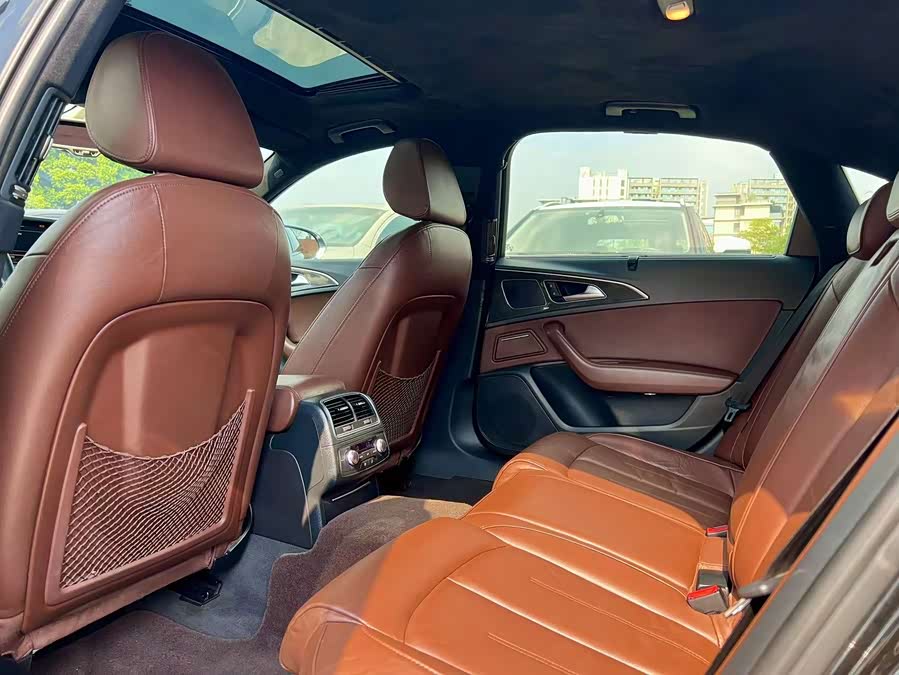 Audi A6L 2016, фото 10