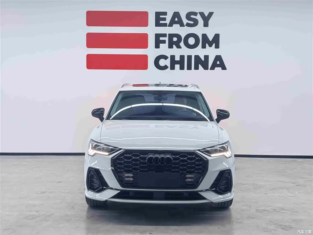 Audi Q3, 2022 2