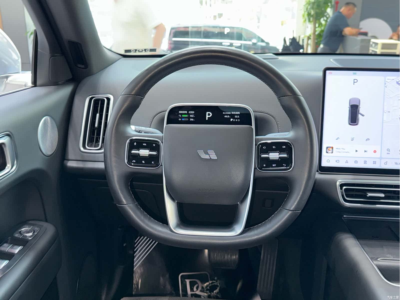 Li Auto L9, 2022 7