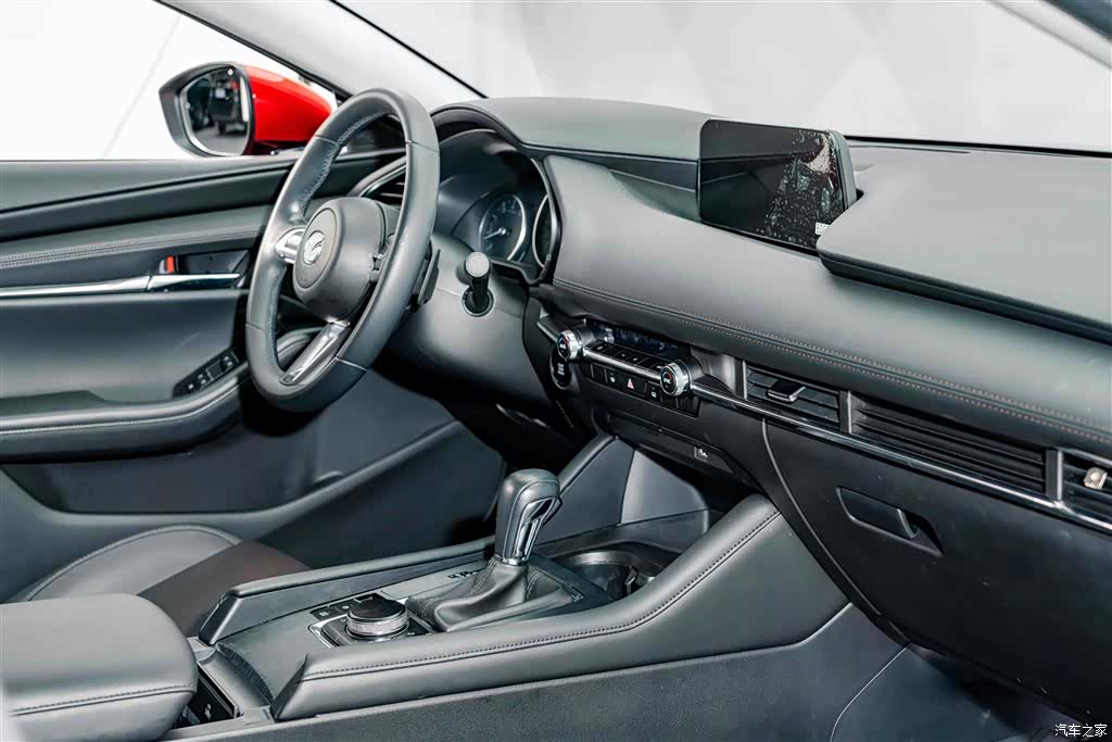 Mazda Mazda3, 2022 18