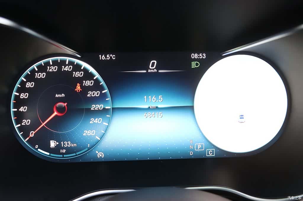 Mercedes-Benz GLC, 2022 8