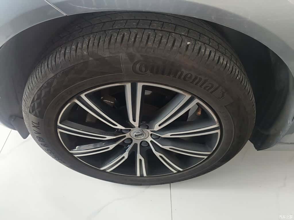 Volvo XC60, 2019 25