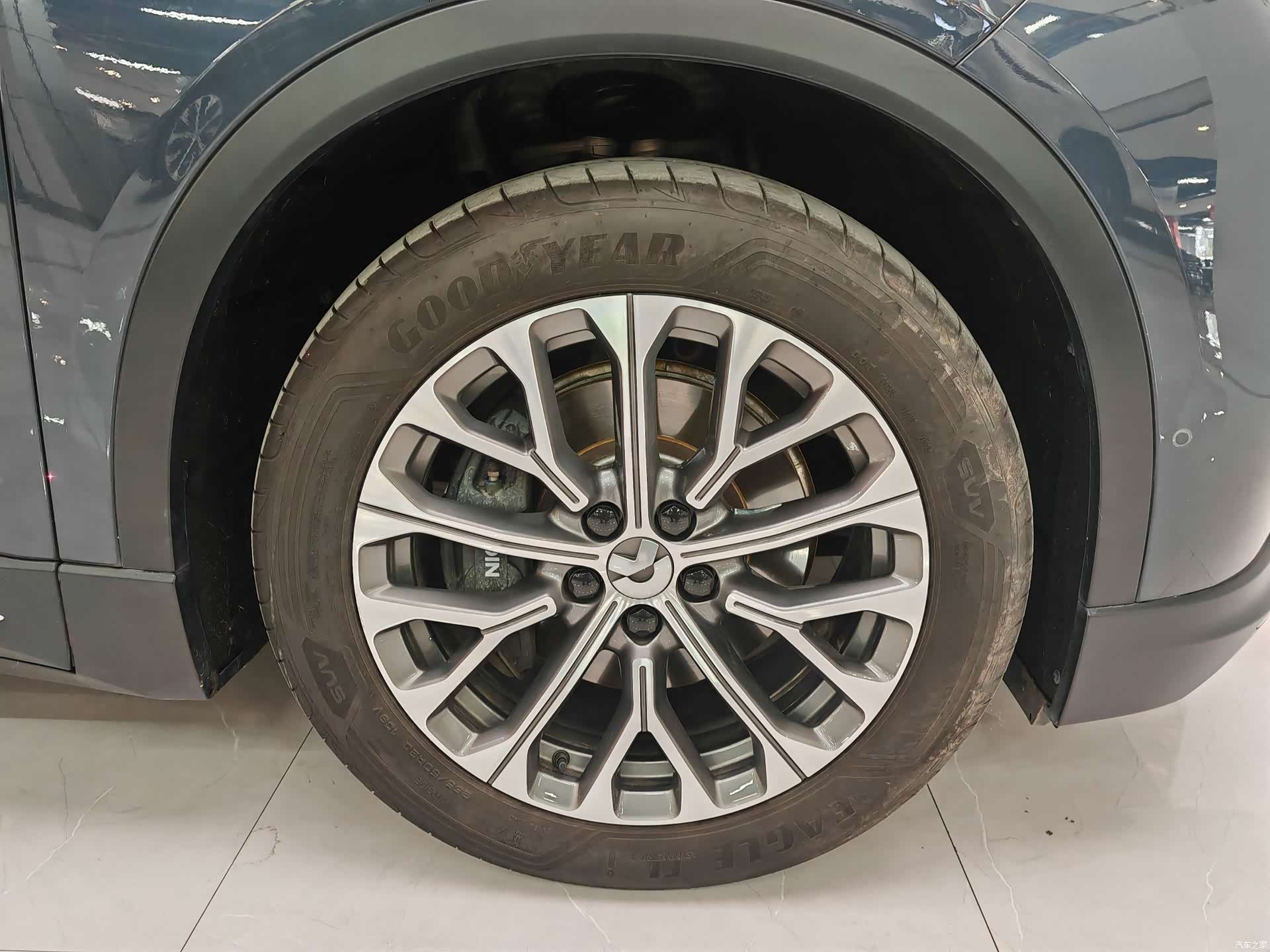 NIO ES6, 2024 15