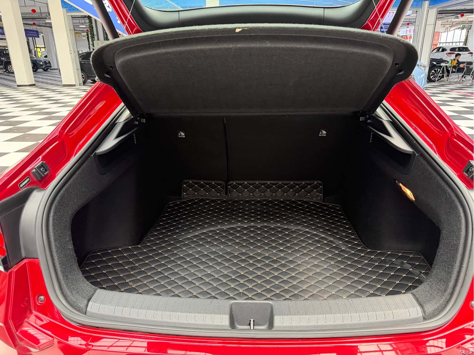 Volkswagen Lamando, 2022 20