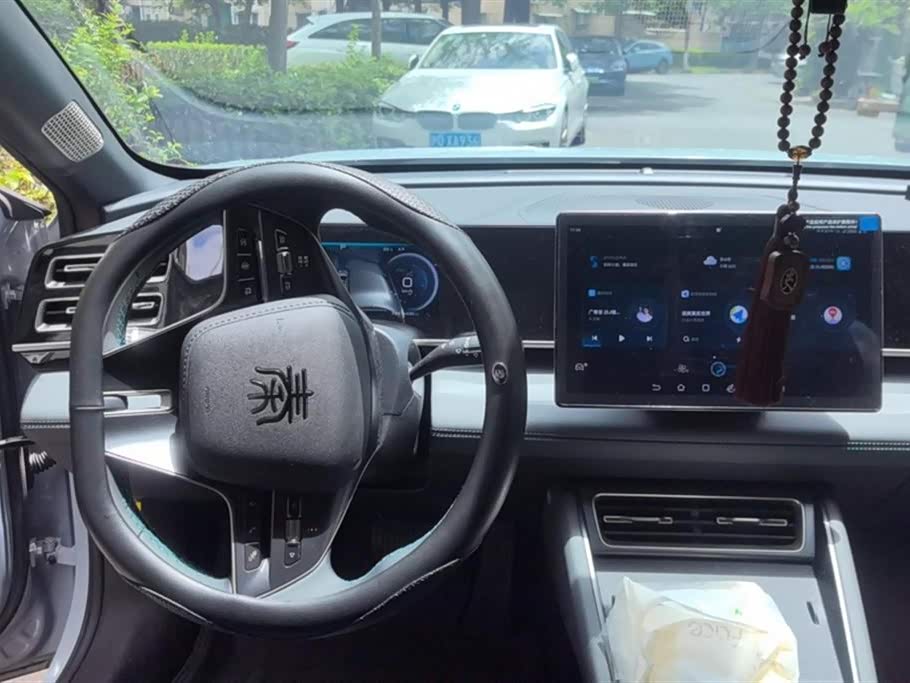BYD Qin L