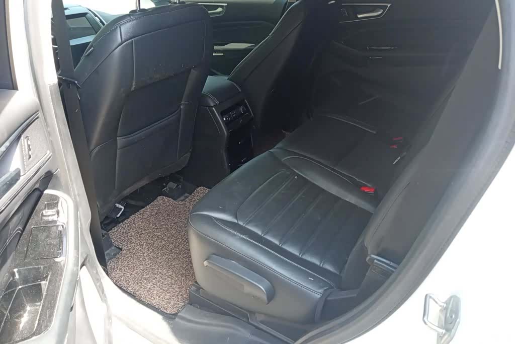 Ford Edge, 2016 11