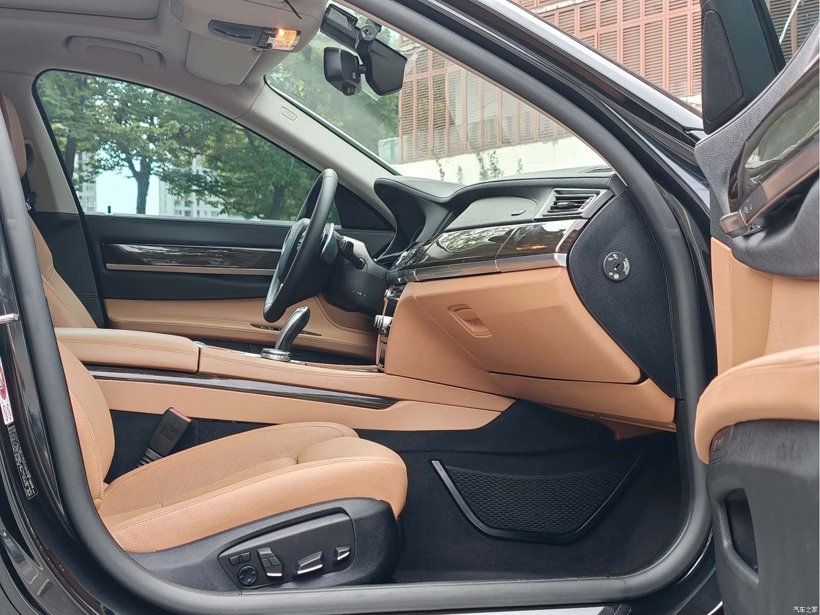 BMW 7 Series, 2015 9
