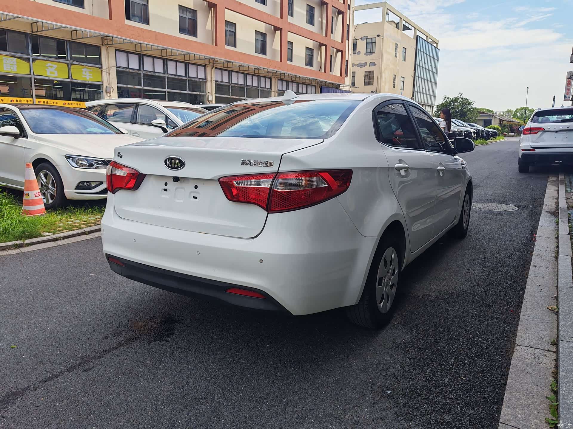 Kia K2, 2012 7